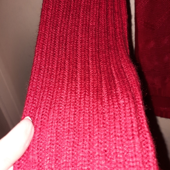 KIM ROGERS RED PULL-ON SWEATER | LARGE - Picture 3 of 6